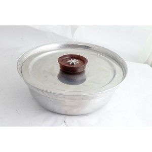 Vintage B.W. Buenilum Covered Aluminum Dish With Divided Pyrex Insert